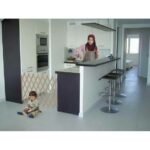 ⁦Barrière de sécurité pliable en bois pour Enfant - حاجز حماية للأطفال متعدد الإستعمالات⁩ - الصورة ⁦2⁩