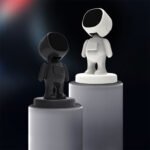 ⁦Support de téléphone pour voiture en forme d'astronaute - حامل هواتف مغناطيسي⁩ - الصورة ⁦4⁩