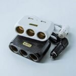 ⁦Chargeur de voiture avec 2 USB et 3 allume ci-gare 5V⁩ - الصورة ⁦2⁩