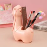 ⁦Lampe Veilleuse Lama Mignonne LED avec Porte-stylo - مصباح على شكل لاما لمكتب الأطفال⁩ - الصورة ⁦3⁩