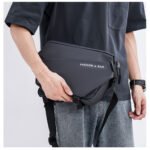 ⁦Sac de Poitrine Fashion Bag pour hommes avec bandoulière LX066 - حقيبة أغراض رجالية⁩ - الصورة ⁦2⁩