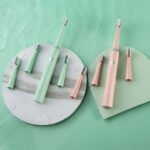 ⁦Brosse À Dents Électrique Sonique avec 4 Têtes et 5 Modes - فرشاة أسنان⁩ - الصورة ⁦4⁩