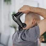 ⁦Masseur de tissus musculaire électrique à double tête à 6 vitesses - جهاز تدليك متعدد الرؤوس⁩ - الصورة ⁦4⁩