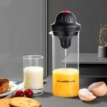 ⁦Mousseur à lait électrique Efficace pour les liquides chauds et froids.⁩ - الصورة ⁦6⁩