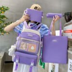 ⁦Ensemble de sacs d’école Kawai pour adolescents 4Pcs V3 CLBD Mauve – محفظة 4 قطع كاواي بنفسجي⁩ - الصورة ⁦4⁩