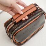 ⁦Trousse de toilette transparente double couche pour femmes, sac cosmétique étanche de grande capacité⁩ - الصورة ⁦6⁩