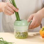 ⁦Set de coupe-légumes électrique portable 4 en 1 Chargement USB⁩ - الصورة ⁦3⁩