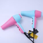 ⁦ENZO PROFESSIONAL Seche cheveux Ionic turbo 17000 RPM Edition Barbie⁩ - الصورة ⁦3⁩