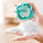 ⁦Brosse de Nettoyage et Distributeur De Shampoing en Silicone - فرشاة الحمام من السيليكون⁩ - الصورة ⁦5⁩