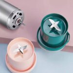 ⁦Blander Jus en forme de tasse Crony 300 ml, mélangeur portable rechargeable par USB, mini tasse à jus étanche⁩ - الصورة ⁦2⁩