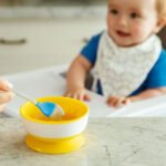 ⁦Pack 4Pcs Cuillère Bébé White Hot Thermosensible - طقم ملاعق لتغذية الأطفال مستشعرة للحرارة⁩ - الصورة ⁦6⁩