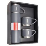 ⁦Ensemble Thermos avec 3 tasses thermique 500ml en acier inoxydable⁩ - الصورة ⁦5⁩