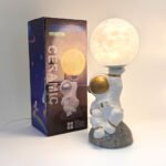 ⁦Veilleuse Astronaute et Lampe de Table en Céramique⁩ - الصورة ⁦2⁩