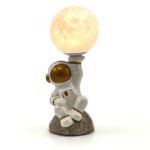 ⁦Veilleuse Astronaute et Lampe de Table en Céramique⁩ - الصورة ⁦3⁩