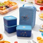 ⁦Lunch Box avec Sac Isotherme Design Cartoon 3 Compartiments Alimentaires - حافظة أطعام للأطفال 3 طبقات⁩ - الصورة ⁦4⁩