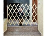 ⁦Barrière de sécurité pliable en bois pour Enfant - حاجز حماية للأطفال متعدد الإستعمالات⁩ - الصورة ⁦3⁩