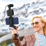 ⁦Kit de Vlogging pour smartphone et appareil photo avec microphone et LED RGB⁩ - الصورة ⁦6⁩