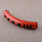 ⁦Couvre de volant antidérapantes en carbone perforé taille universelles – غطاء عجلة القيادة⁩ - الصورة ⁦7⁩