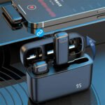 ⁦Double Microphone sans Fil pour Iphone et Android avec Étui de Charge – ميكروفون إحترافي مزدوج⁩ - الصورة ⁦4⁩