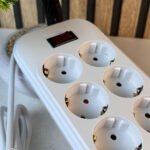 ⁦Rallonge Multiprise 10 Prises et 4 Ports USB Haute Puissance 3250W – مقبس طاقة متعدد المنافذ⁩ - الصورة ⁦7⁩