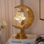 ⁦Lampe de table LED en forme de lune décoration Ramadan – مصباح ديكور رمضان⁩ - الصورة ⁦5⁩