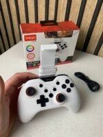 ⁦Manette de jeu sans fil IPEGA PG-9111 avec boutons silencieux double moteur de vibration - يد تحكم لاسلكية⁩ - الصورة ⁦3⁩