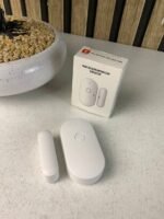 ⁦Détecteur de porte et fenêtre WiFi avec alarme capteur magnétique - مستشعر الأبواب والنوافذ الذكي⁩ - الصورة ⁦2⁩