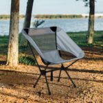 ⁦Chaise de Camping Pliante Ultra-Légère avec Pochette - كرسي التخييم المحمول فائق الخفة⁩ - الصورة ⁦6⁩
