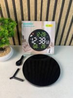 ⁦Horloge murale ronde avec télécommande et grand écran LED numérique DS-3853L - ساعة حائط دائرية تعمل بجهاز تحكم عن بعد مزودة بإضاءة رقمية⁩ - الصورة ⁦3⁩
