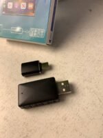 ⁦Adaptateur sans fil Android pour voiture Carplay et Android Auto - محول "كاربلاي" اللاسلكي 2 في 1⁩ - الصورة ⁦2⁩