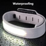 ⁦Brassard Lumineux LED Rechargeable pour Sport et Sécurité - سوار الإضاءة الرياضي الذكي للأمان⁩ - الصورة ⁦8⁩