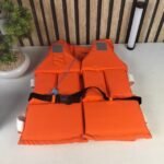 ⁦Gilet de Sauvetage Professionnel Haute Flottabilité avec Sifflet - سترة نجاة احترافية عالية الطفو للأطفال والكبار⁩ - الصورة ⁦2⁩