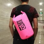 ⁦Sac Étanche Ocean Pack Dry Bag 15L Haute Résistance avec Double Bretelles - حقيبة مقاومة للماء بالكامل بسعة 15 لتر⁩ - الصورة ⁦11⁩