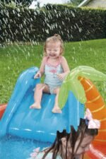 ⁦Air de Jeux Gonflable Bestway 53069 Lava Lagoon Toboggan Amovible et Fontaine à Eau - مركز الألعاب المائي المتكامل للأطفال⁩ - الصورة ⁦6⁩