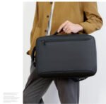 ⁦Sac à Dos Business Voyage pour Homme Convertible en Sac à Main Poche Extensible Noir SACHM01N - حقيبة ظهر للرجال متعددة الاستخدامات للكمبيوتر المحمول⁩ - الصورة ⁦4⁩