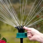 Arroseur de Jardin Rotatif 360 dégrée Multidirectionnel 12 Tuyaux Flexibles - رشاش مياه حدائق متعدد الاتجاهات 360 درجة بـ 12 خرطوم مرن